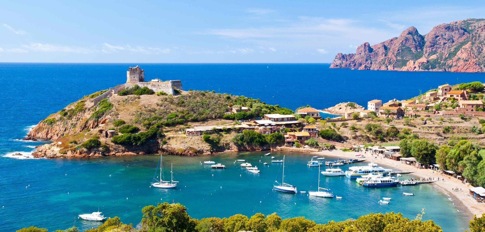 Rejs "All Inclusive": Korsyka katamaranem
