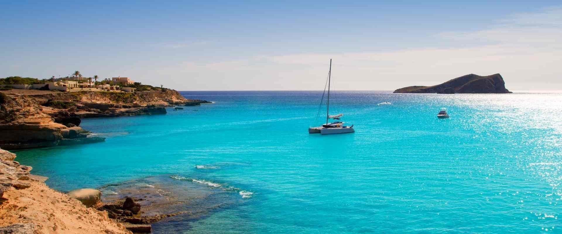 Crociera "All Inclusive": Maiorca e Isole Baleari in catamarano