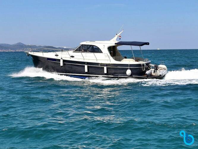 Adriana 44 | Roberta