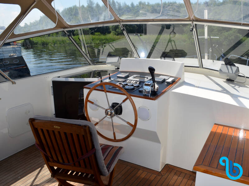 Advantage 38 , Drait 88