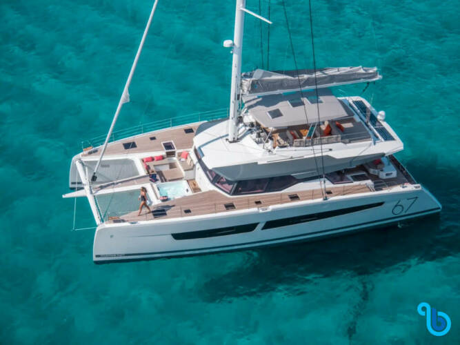 Floramye Luxury catamaran