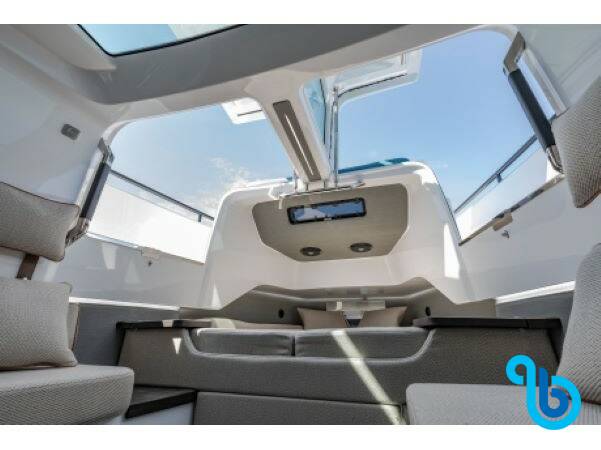 Axopar 37 XC Cross Cabin, 