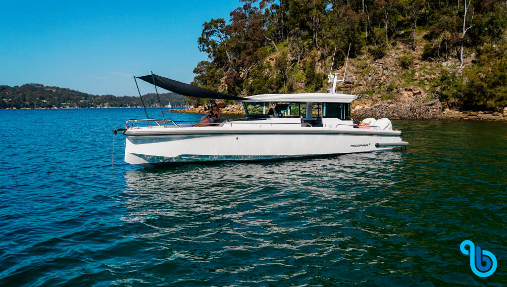 Axopar 37 XC Cross Cabin, 