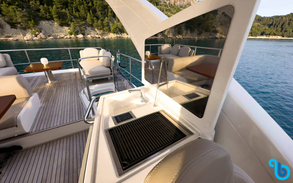 Azimut 55 Fly, BE HAPPY