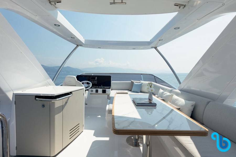 Azimut 55 Fly, BE HAPPY