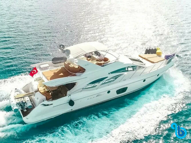 Azimut 62 Fly | Efe 01