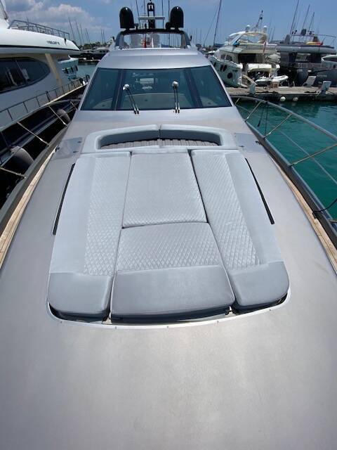 Azimut 86, Super Toy