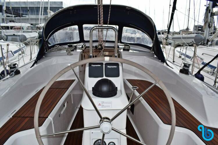 Bavaria 33 Cruiser STONČICA