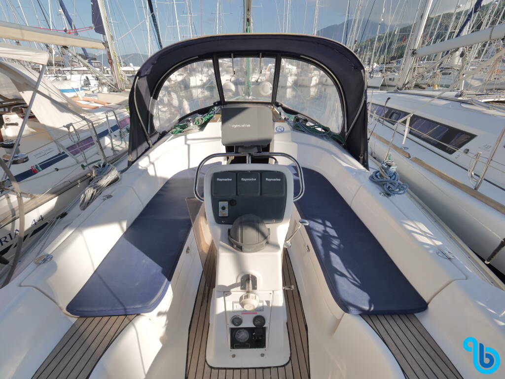 Bavaria 36, Altair