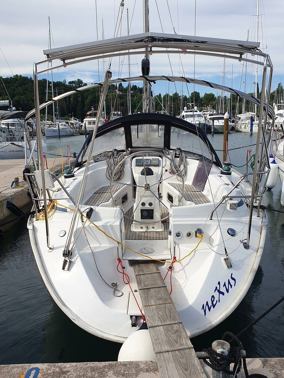 Bavaria 38, NEXUS