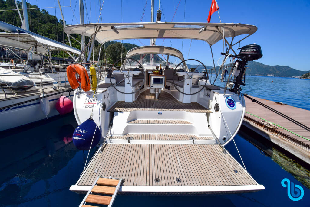 Bavaria 50 Cruiser, MINA