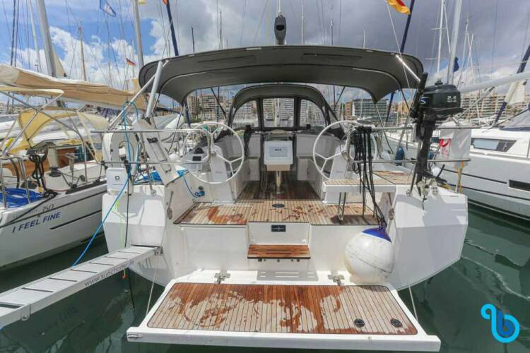 Bavaria C38 CLOUD RIDER