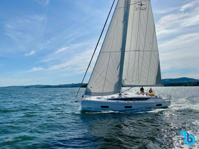 Bavaria C42 OLIVIA