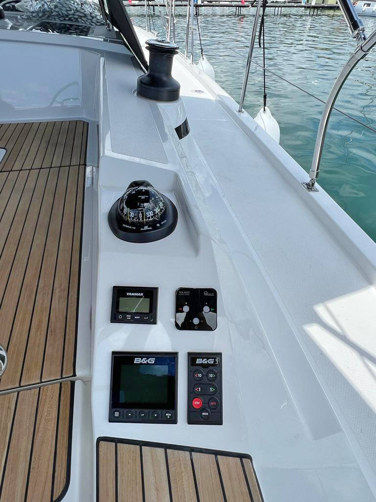 Bavaria C42, Palma