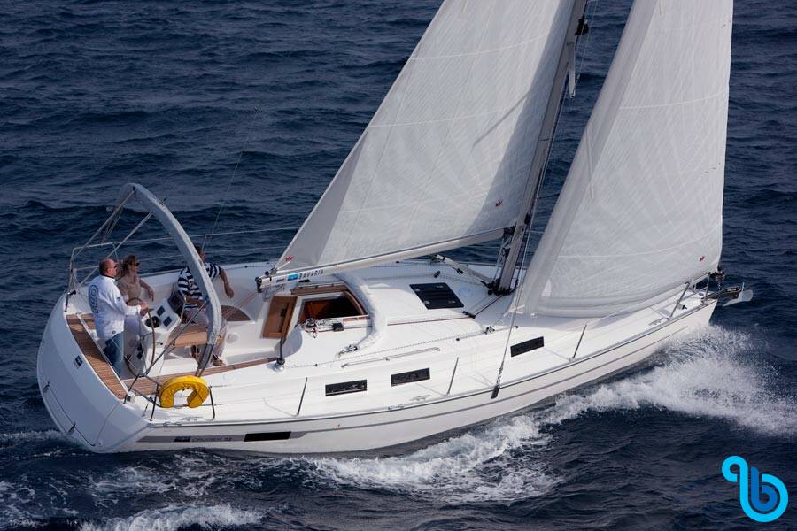 Bavaria Cruiser 32, 