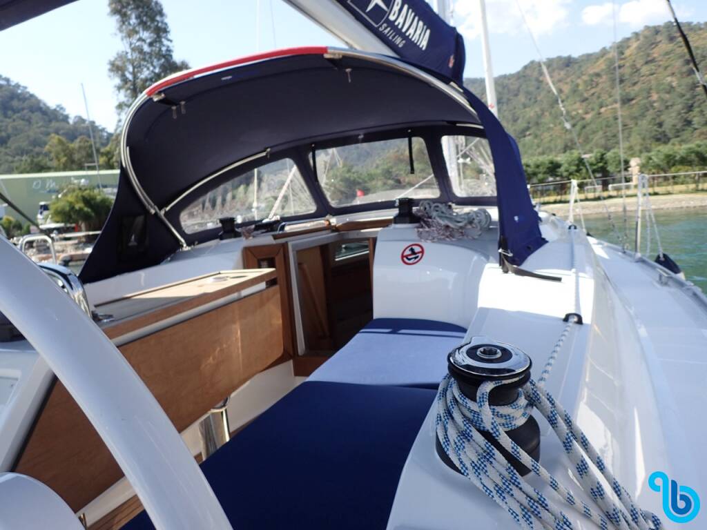 Bavaria Cruiser 34, Sora