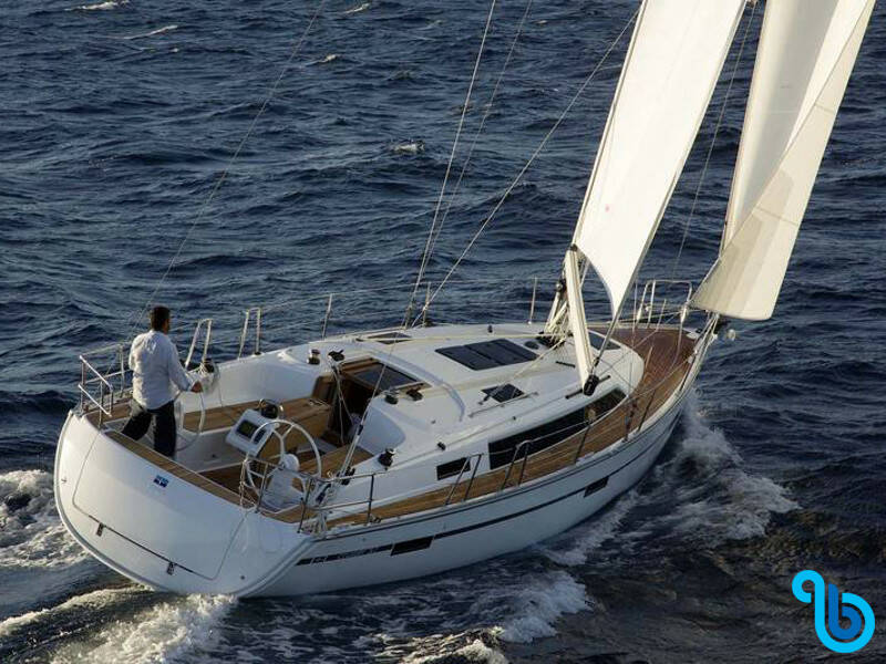 Bavaria Cruiser 37, Aventura