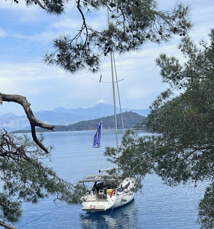 Bavaria Cruiser 37, Enjoy the Silence