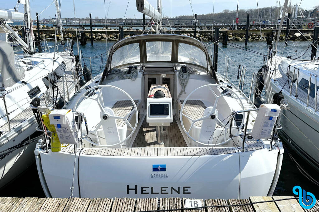 Bavaria Cruiser 37, Helene