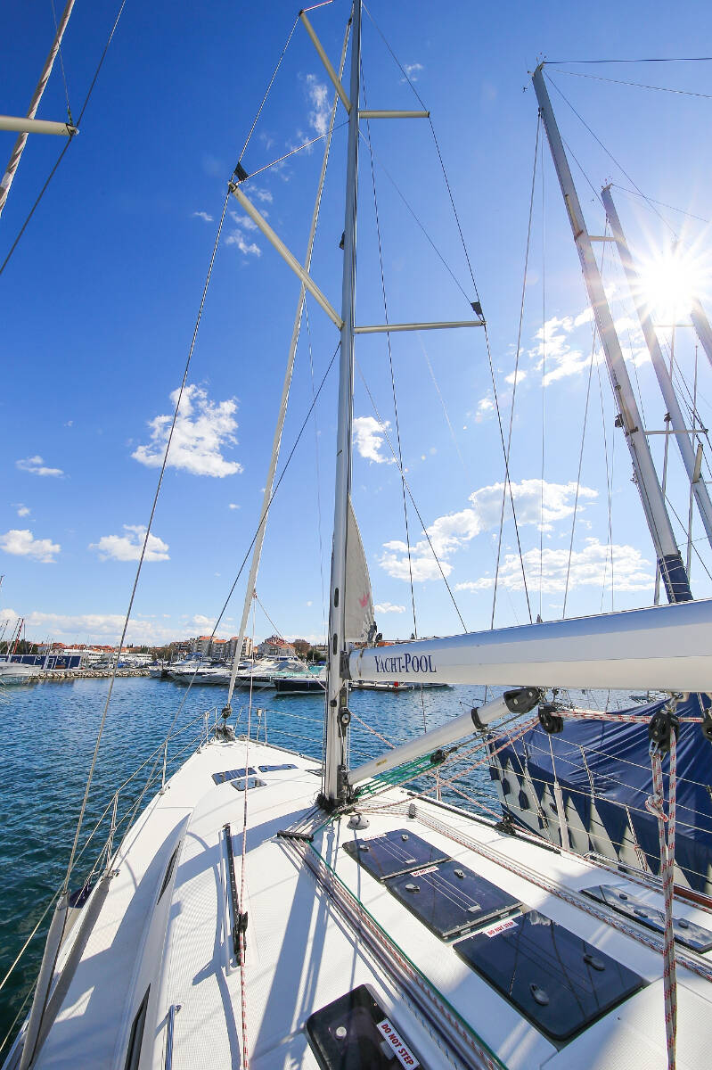 Bavaria Cruiser 45, Aries I