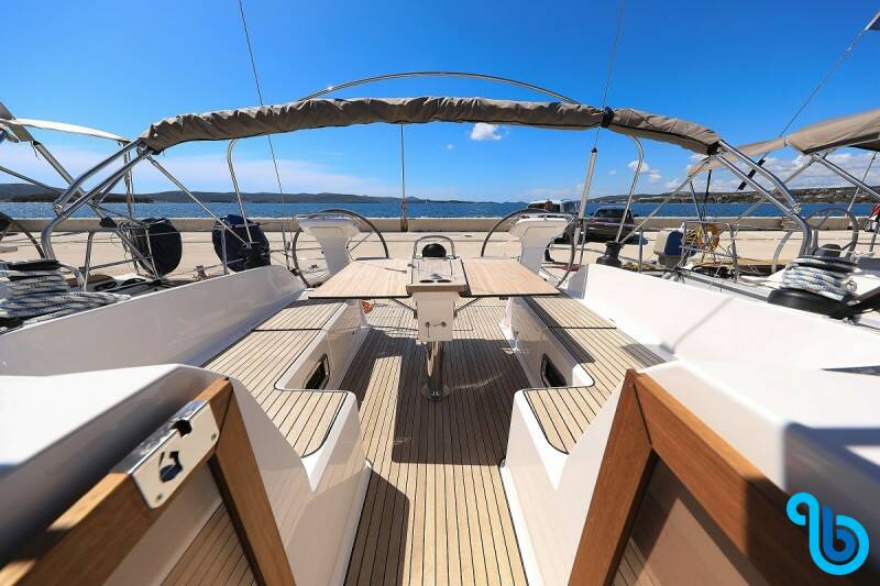 Bavaria Cruiser 46 Style, Hana