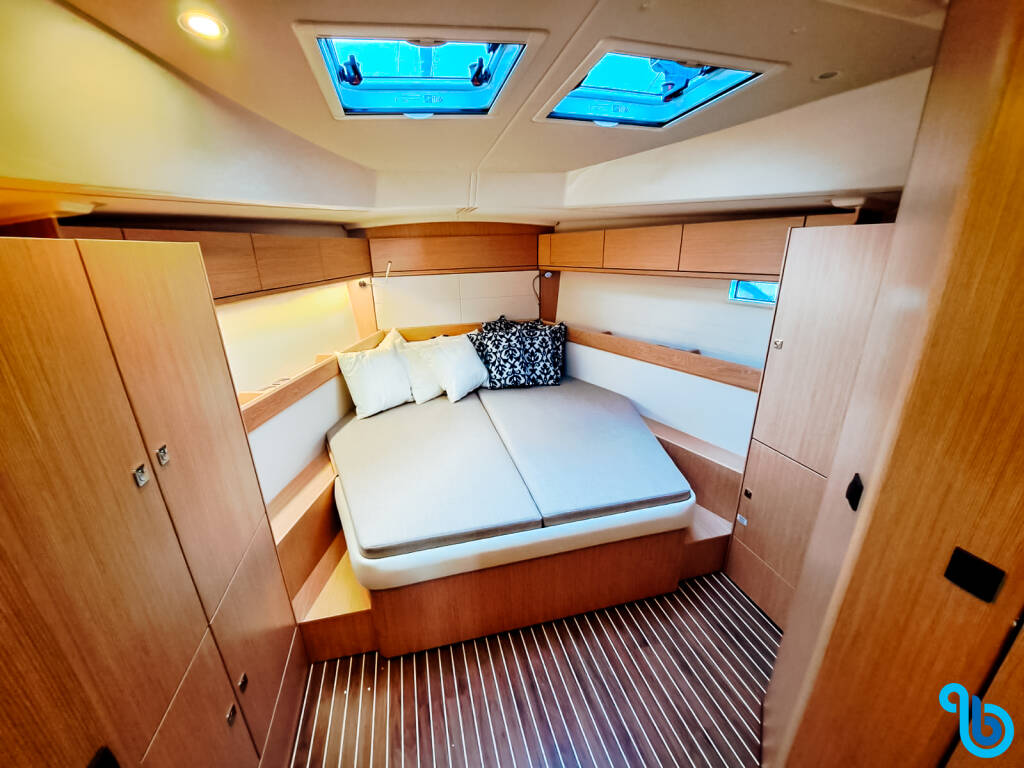 Bavaria Cruiser 46 Style, Adina