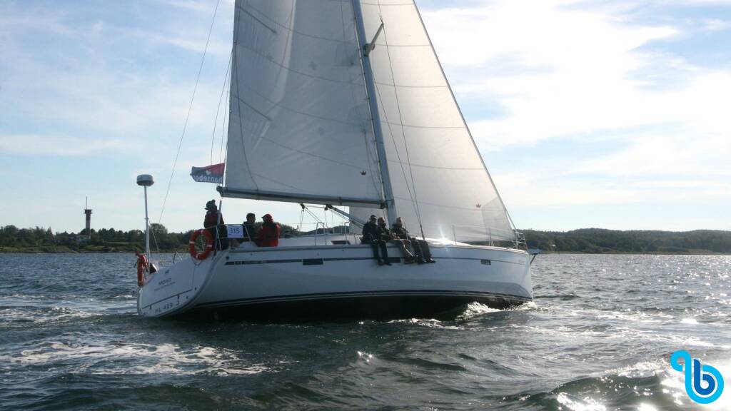 Bavaria Cruiser 46, Momo