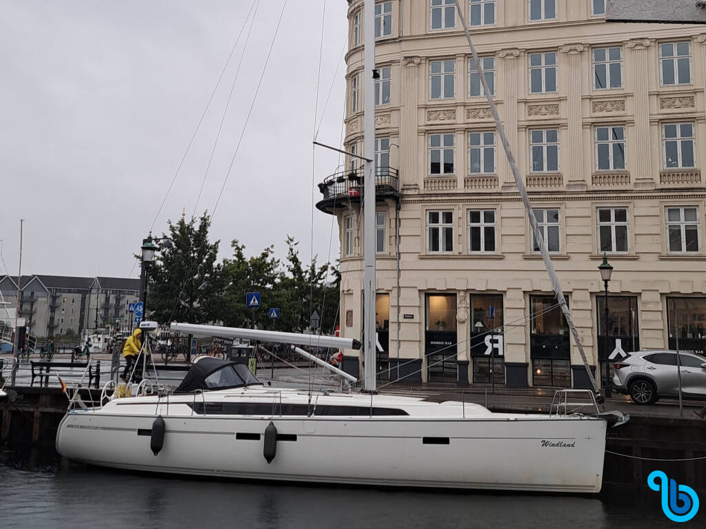 Bavaria Cruiser 46, FOUR