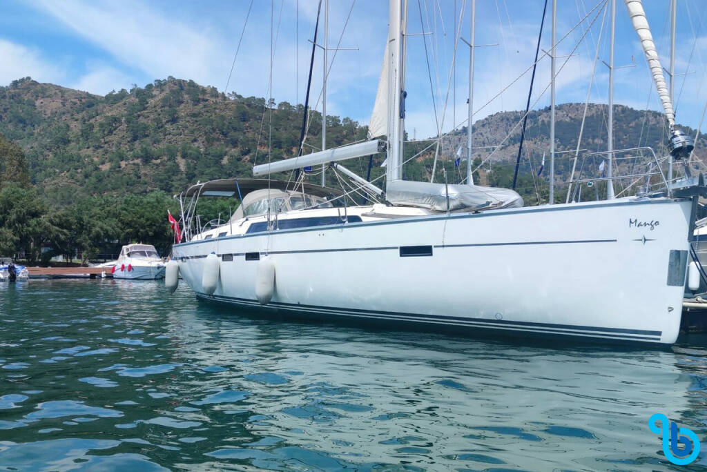 Bavaria Cruiser 51, Mango