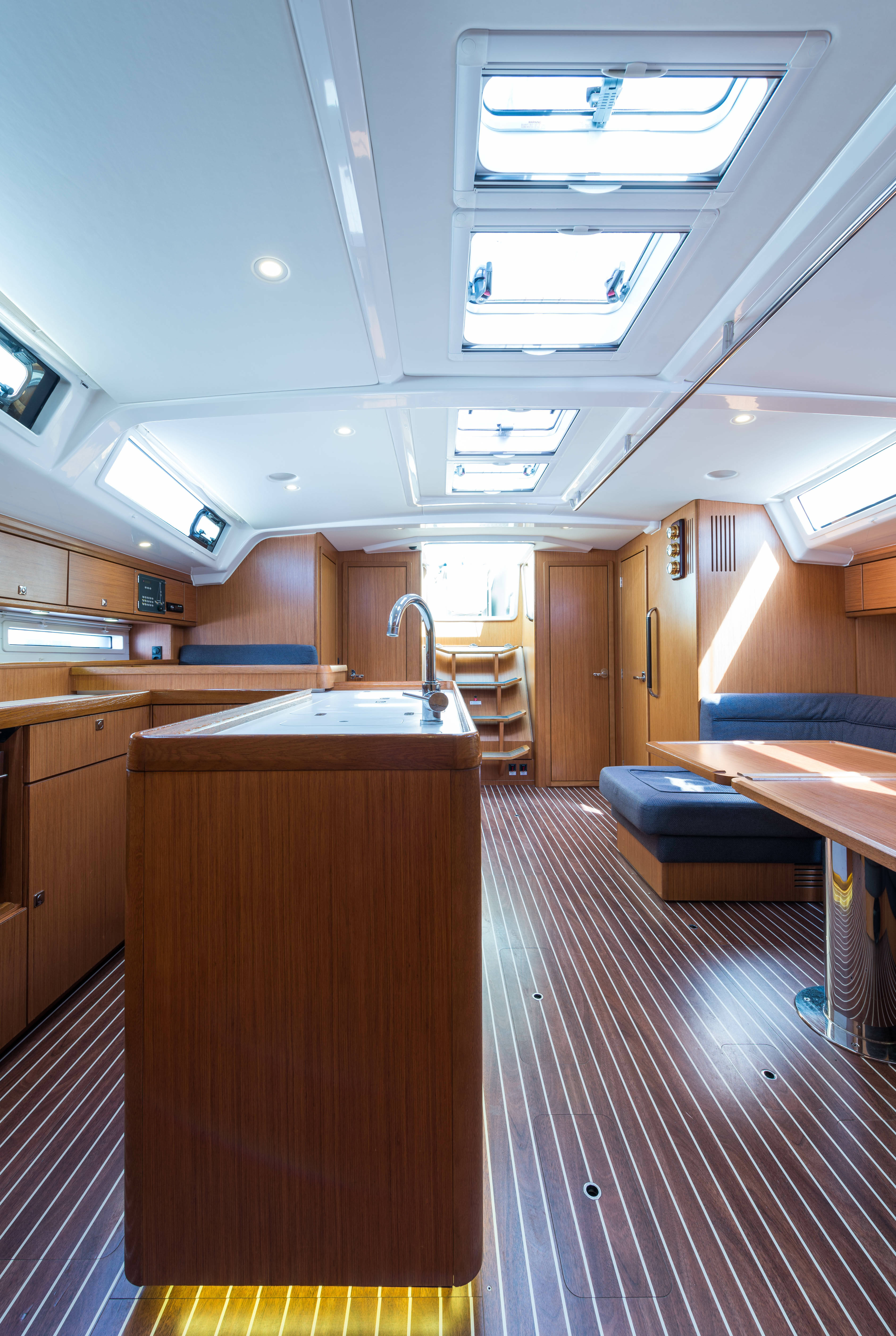 Bavaria Cruiser 56, Breathless