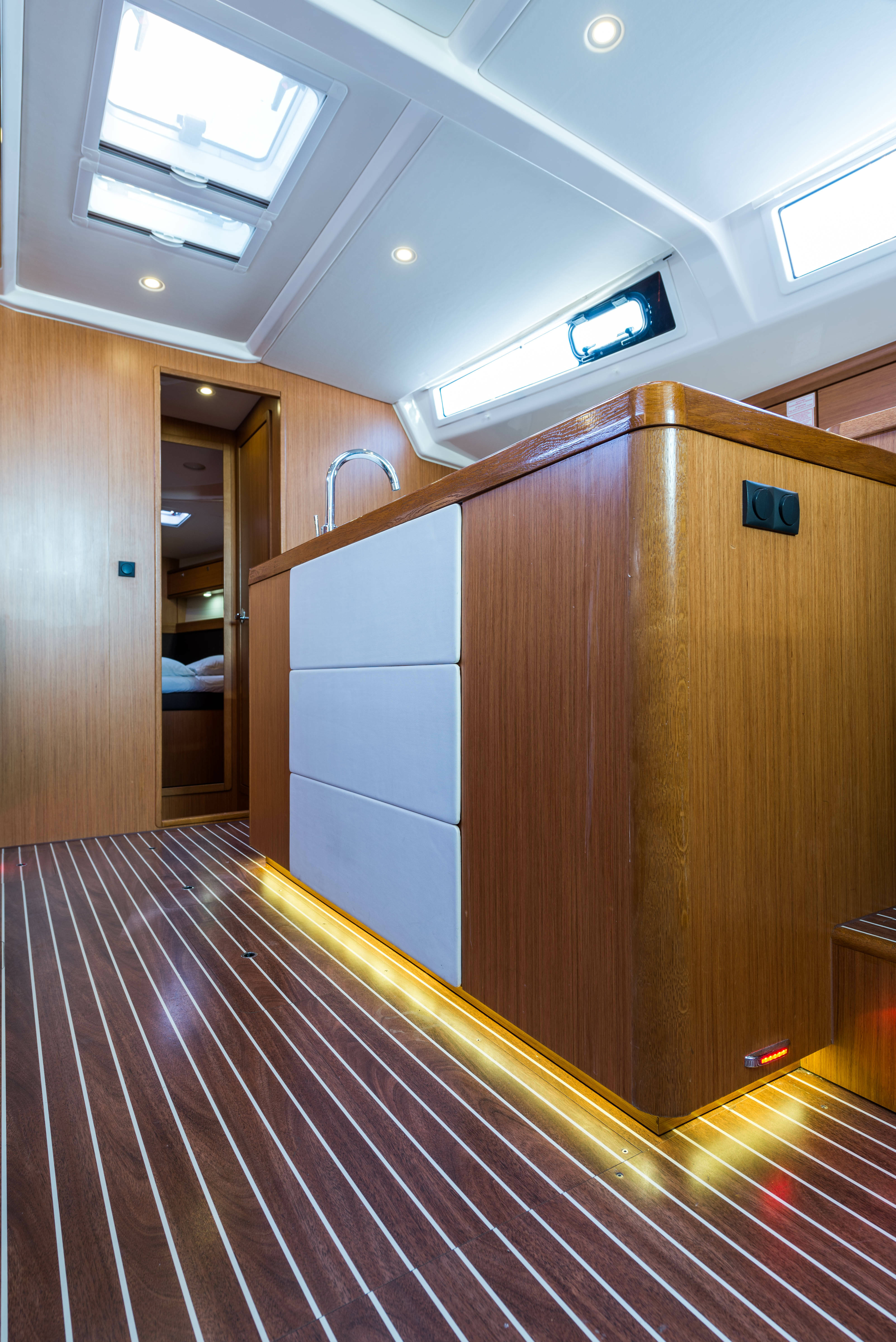 Bavaria Cruiser 56, Breathless