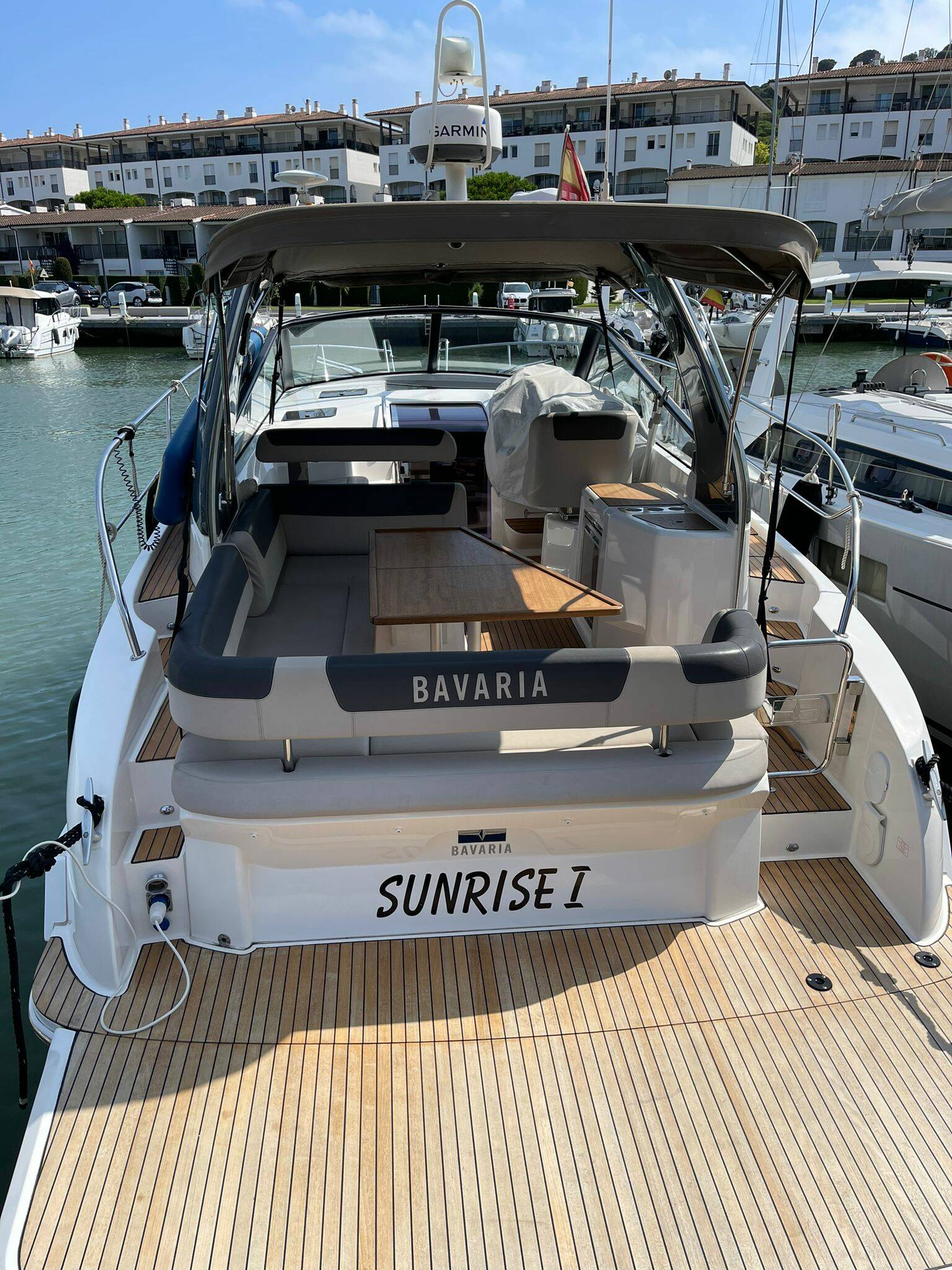 Bavaria Sport 330 Open, Sunrise I