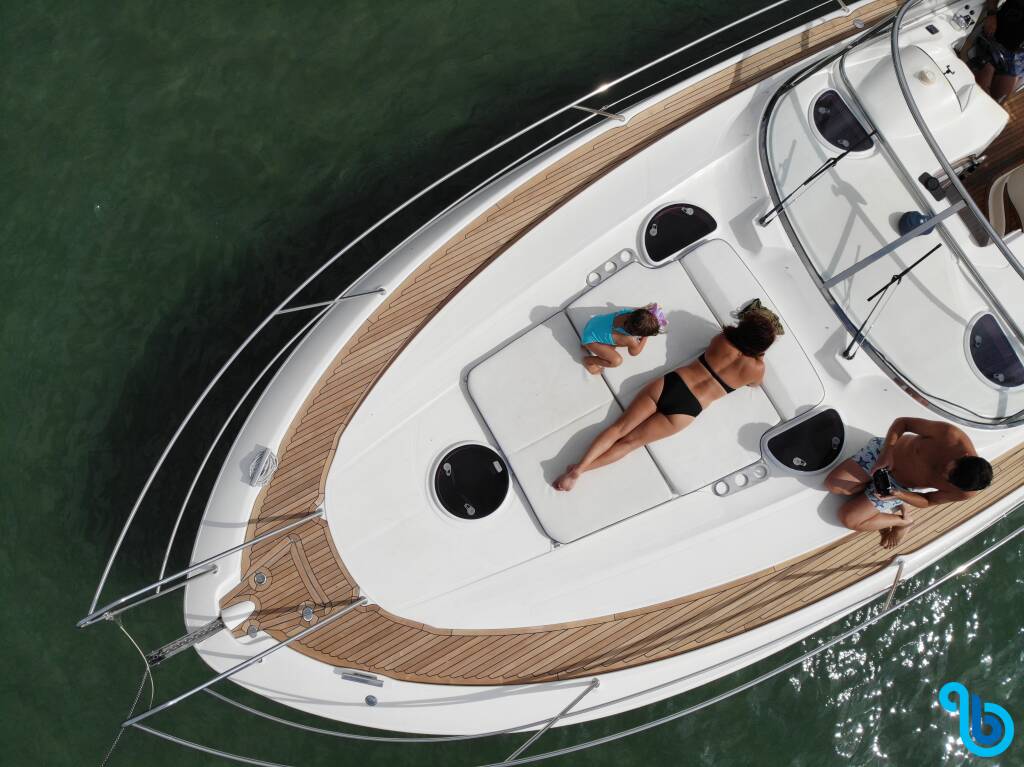 Bavaria Sport 37 Open, Ribelle