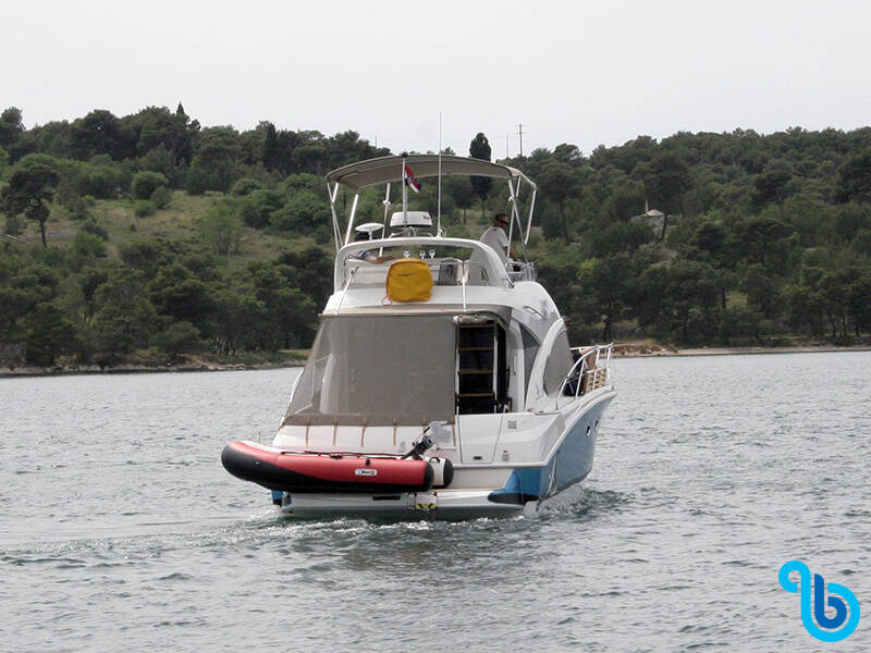 Beneteau Antares 36, Capricorn