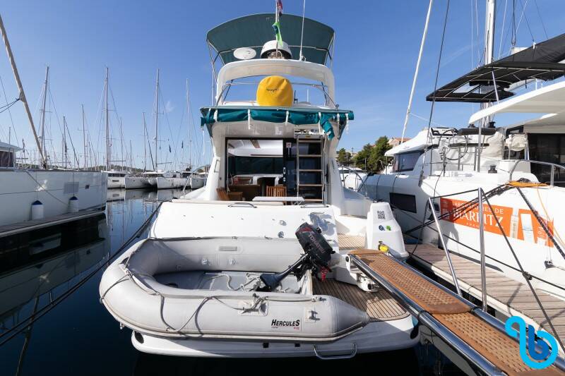 Beneteau Antares 36, Capricorn