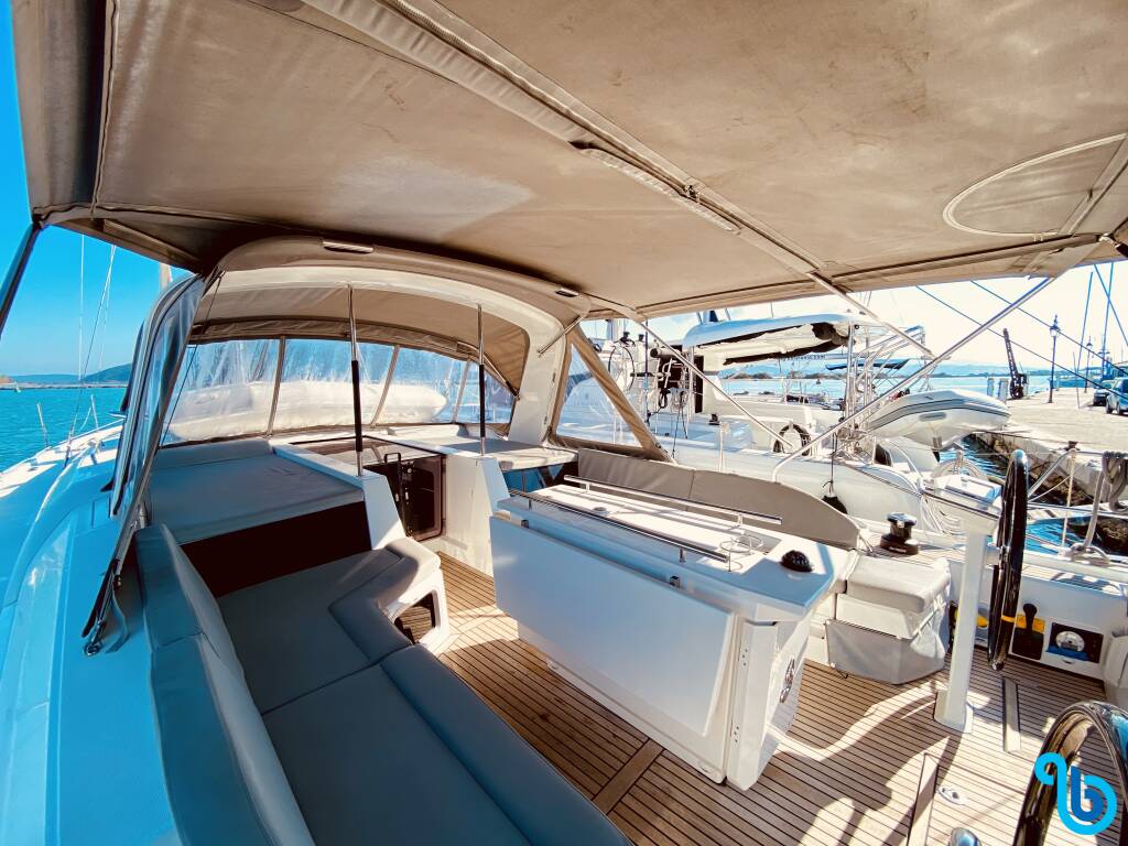 Beneteau Oceanis 51.1, A/C - Generator