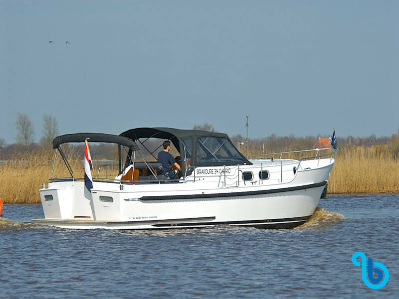 Bravoure 34 Cabrio, Drait 140