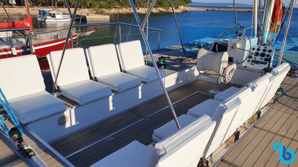 Catamaran, UPWIND 50 ECO