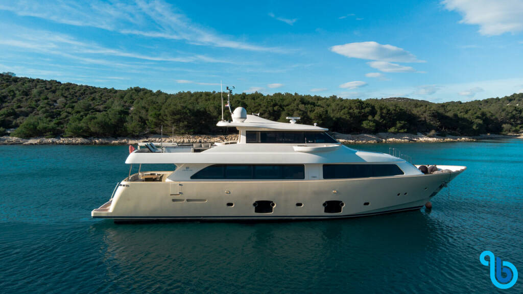 Custom Line Navetta 26, Friend's boat