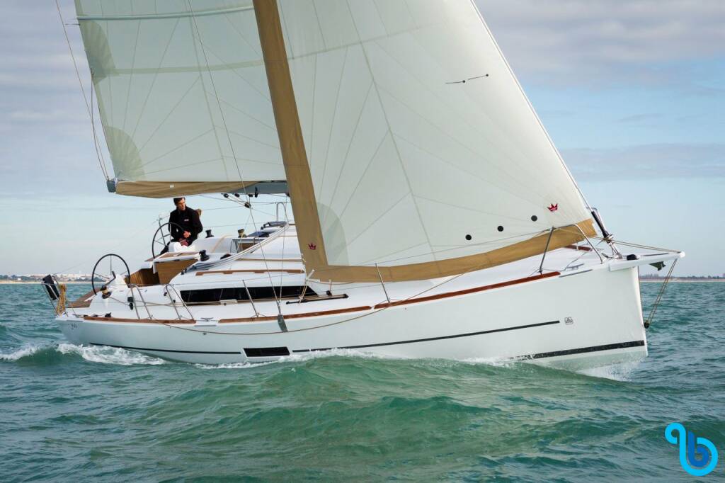 Dufour 350 GL, MOONSAIL