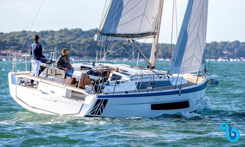 Dufour 37 Skyline