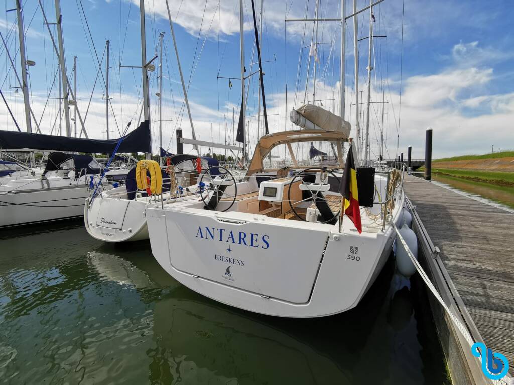 Dufour 390 Grand Large, Antares