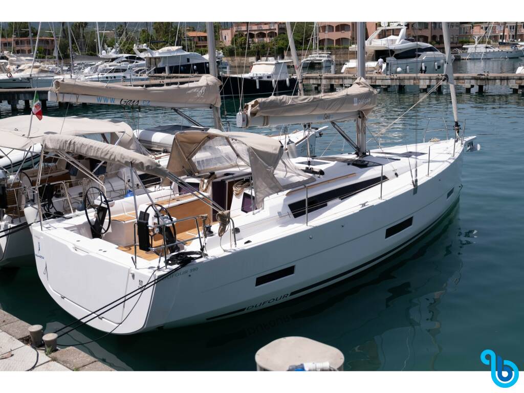 Dufour 390 Grand Large, Palmarola