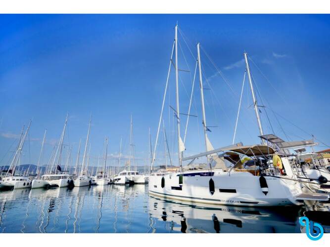 Dufour 390 Grand Large Blue Dream