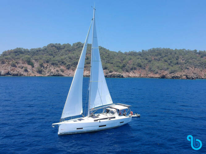 Dufour 390 Grand Large Joy 5