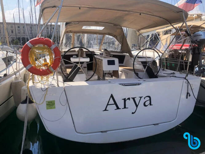 Dufour 390 Arya