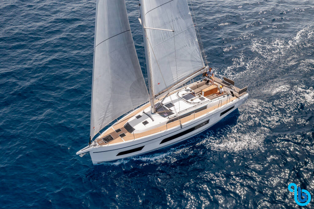 Dufour 41, Asteria