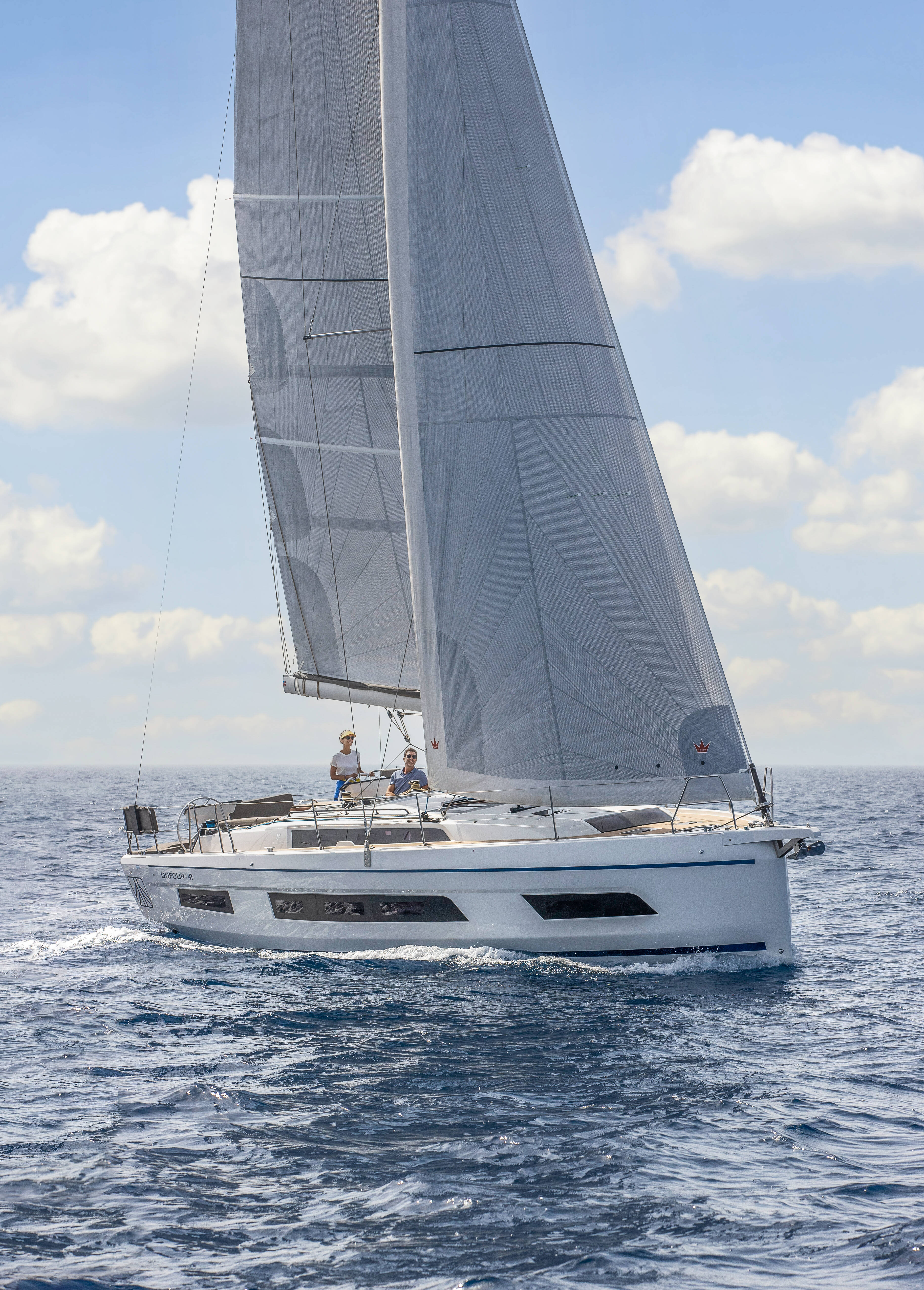 Dufour 41, Asteria