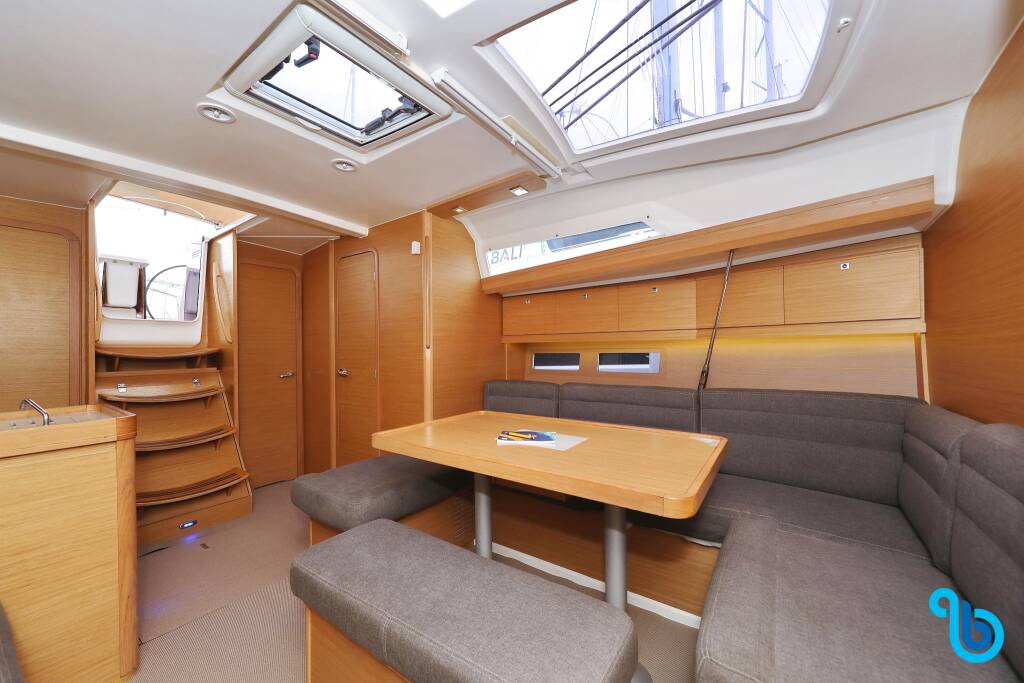 Dufour 412 GL, FAMILY OFFICE