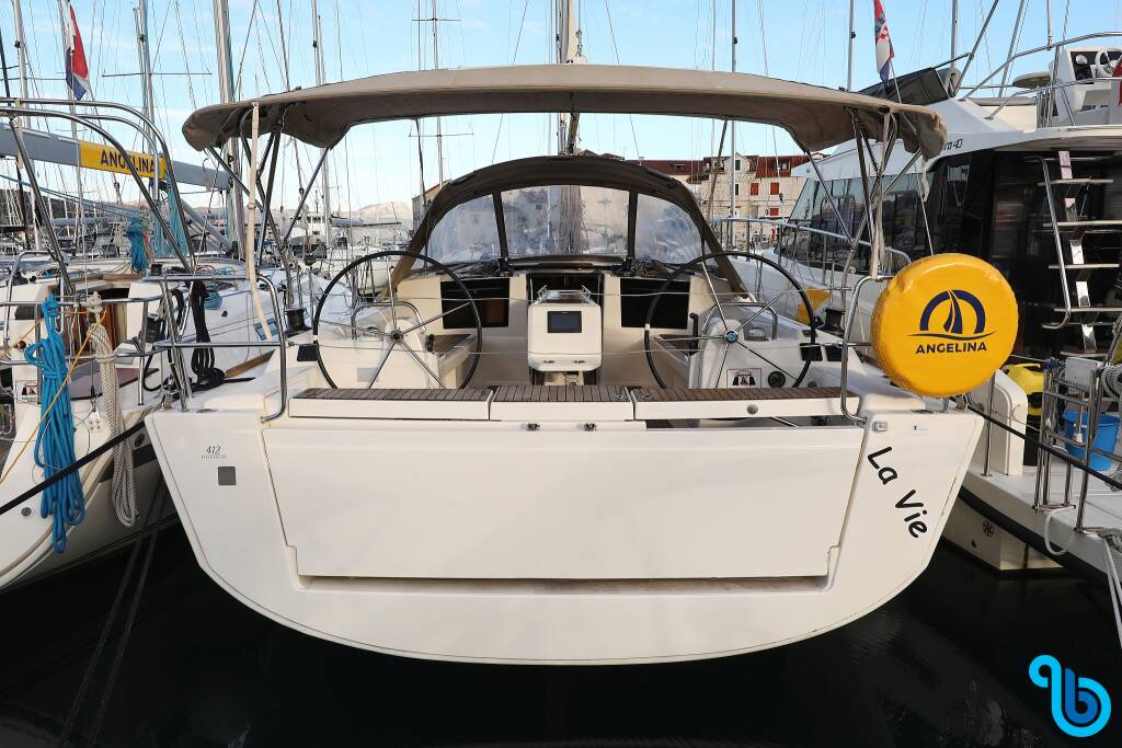 Dufour 412 GL, LA VIE